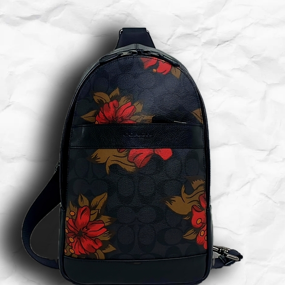COACH CHARLES PACK IN SIGNATURE WITH HAWAIIAN LILY PRINT - Picture 2 of 7